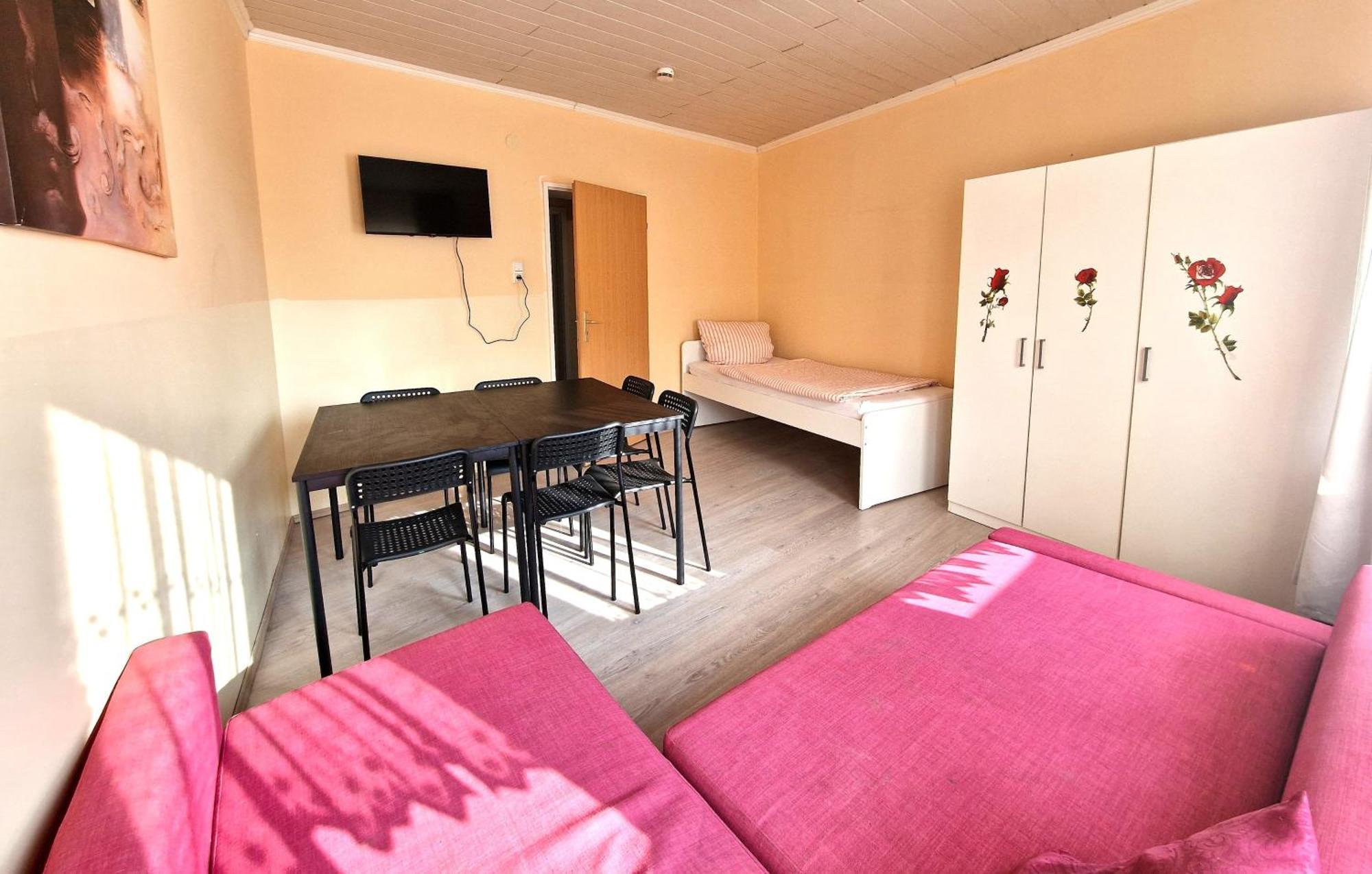 Апартаменты W4-8 Messe Monteurzimmer *